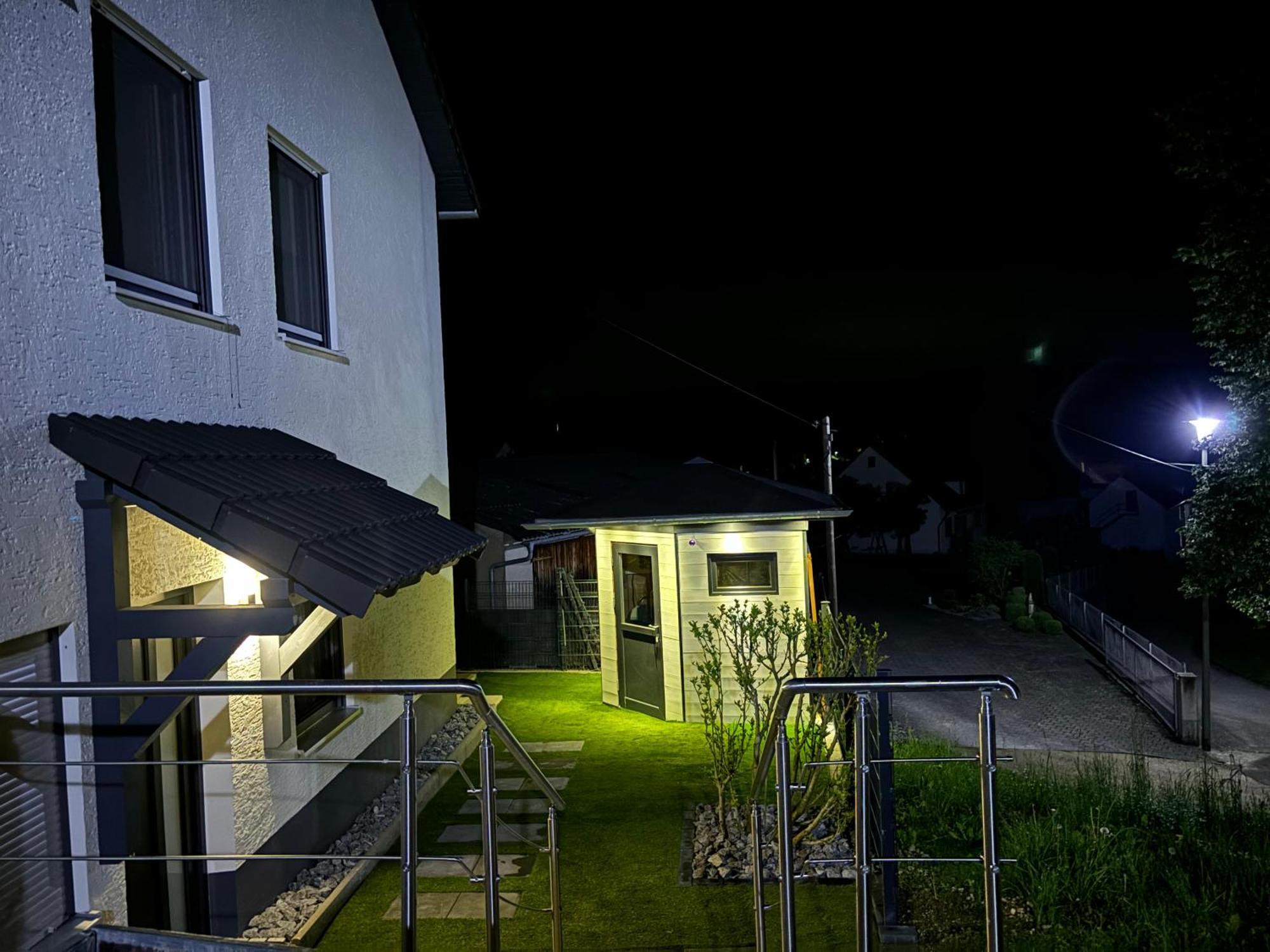 Ferienwohnung Im Usseltal - Monheimer Alb - Altmuehltal - Familie Geyer - Daiting Monheim  Buitenkant foto